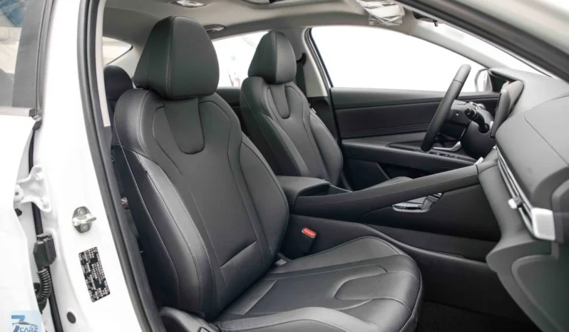 
								Hyundai Elantra GLX 2025 full									
