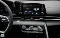 
										Hyundai Elantra GLX 2025 full									