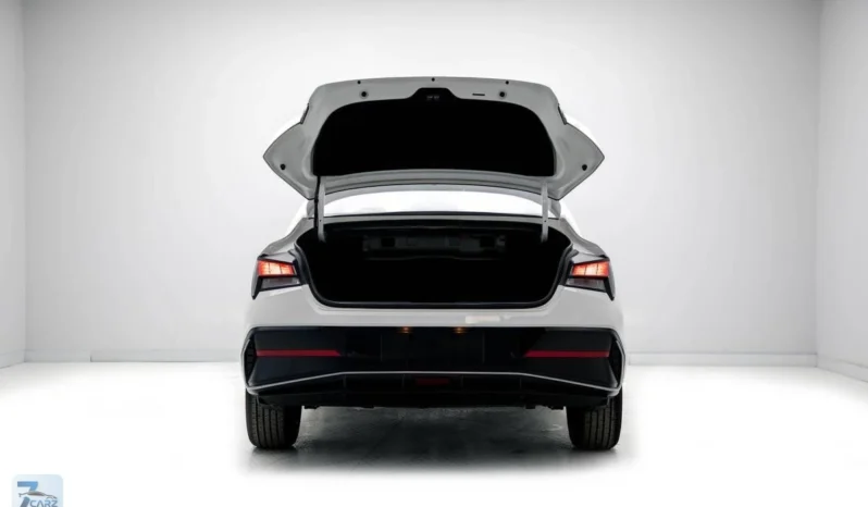 
								Hyundai Elantra GLX 2025 full									