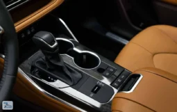 
										Toyota Highlander 2025 full									