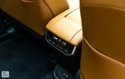 
										Toyota Highlander 2025 full									