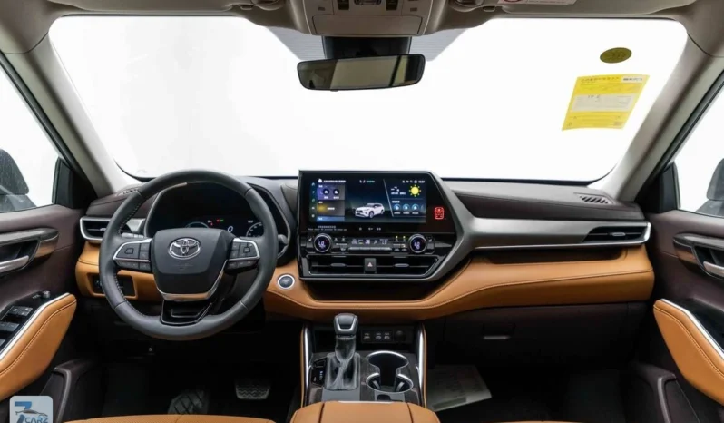 
								Toyota Highlander 2025 full									