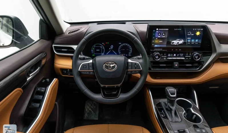 
								Toyota Highlander 2025 full									