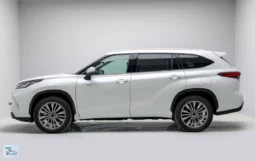 Toyota Highlander 2025