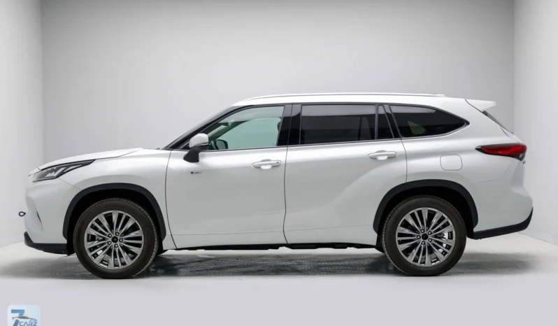 
								Toyota Highlander 2025 full									
