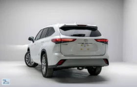 Toyota Highlander 2025