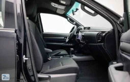 
										Toyota Hilux Adventure 2025 full									
