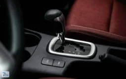 
										Toyota Hilux SR5 2025 full									