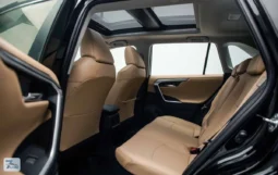 
										Toyota RAV4 2025 full									