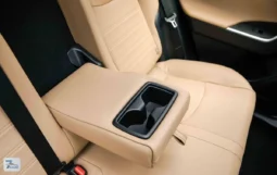 
										Toyota RAV4 2025 full									