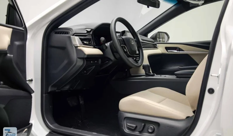 
								Toyota CAMRY LE 2026 full									