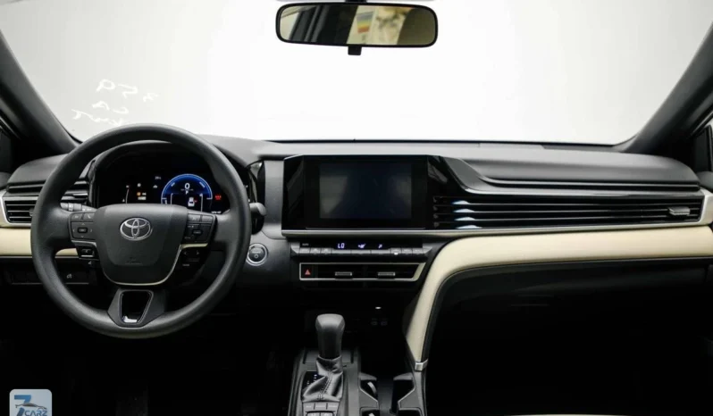 
								Toyota CAMRY LE 2026 full									