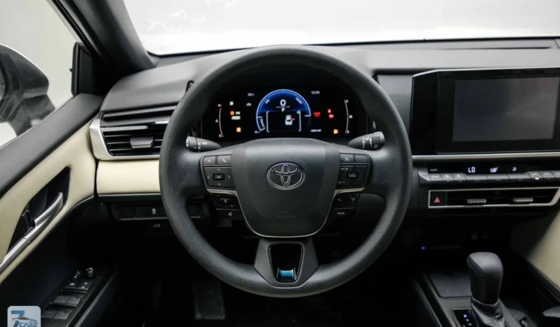 
								Toyota CAMRY LE 2026 full									