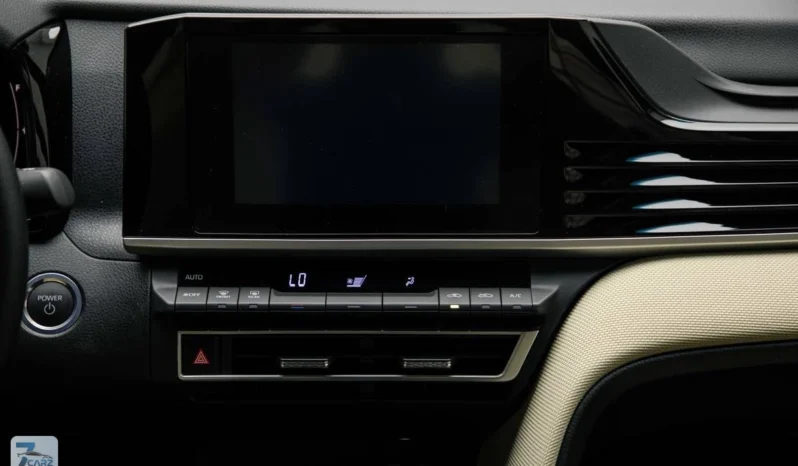 
								Toyota CAMRY LE 2026 full									